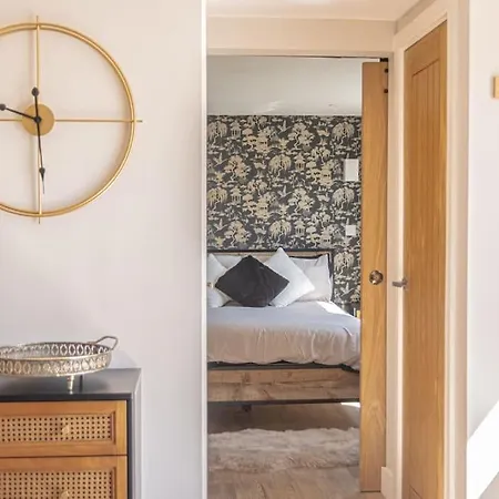 The Annexe Close To Dover Port River Экстерьер фото